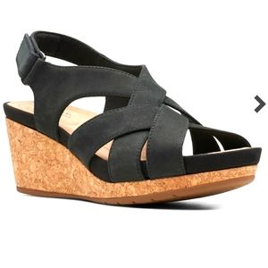 NIB Clarks Wedge Heel 8.5 Wide
